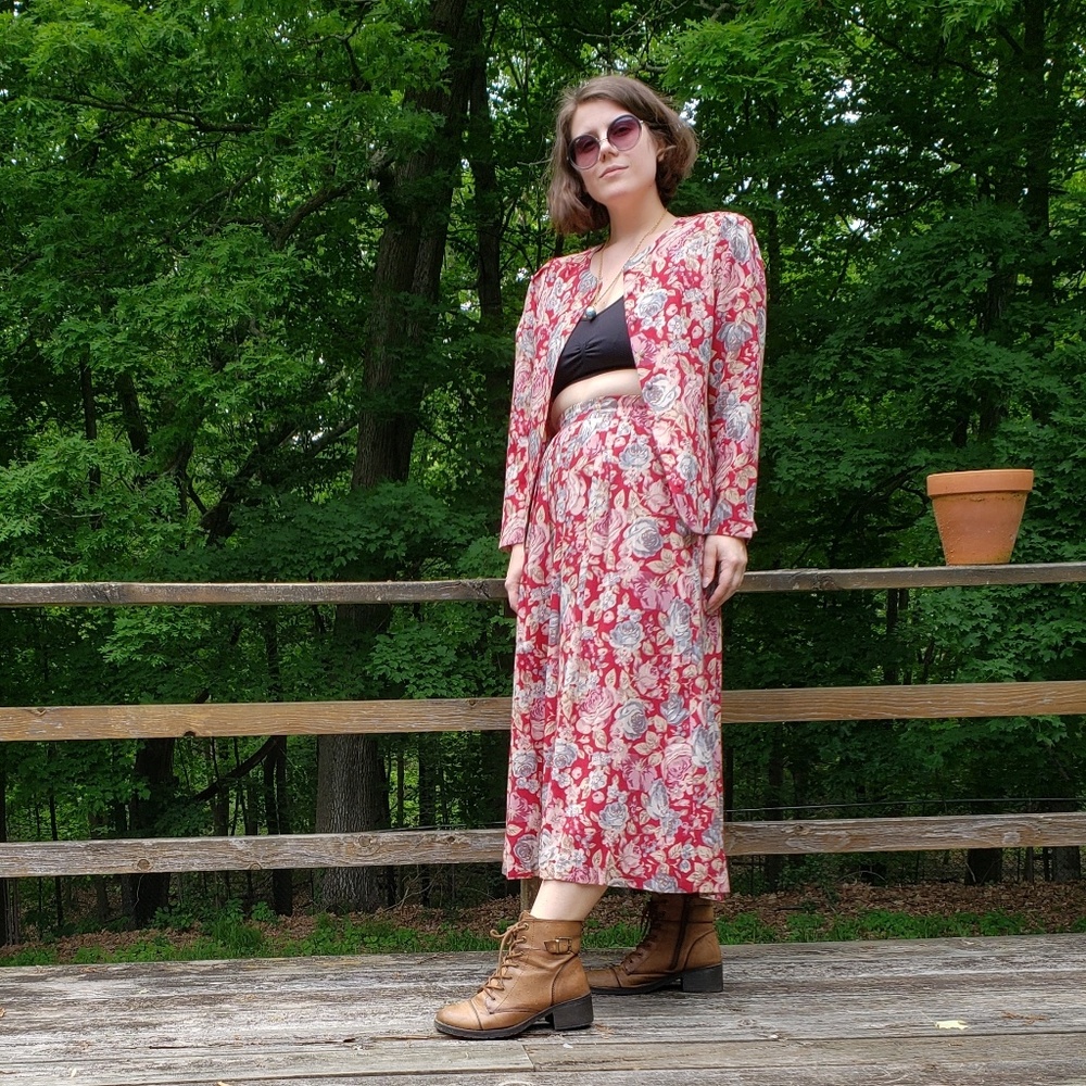 2 Piece Floral Skirt and Blouse/ Blazer -Size8/10